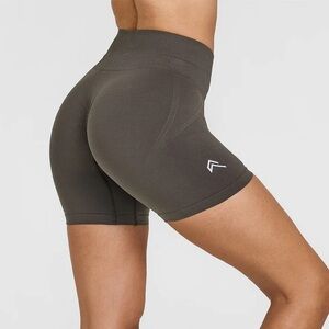Oner Active Effortless Seamless Shorts | Deep Taupe | Medium